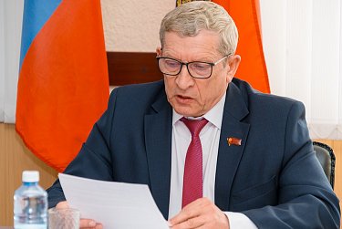 Детский омбудсмен отчитается перед депутатами